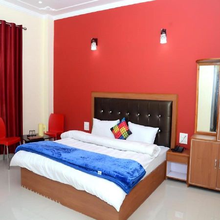 Stayapart - Hotel Bagsu Sarovar Dharamshala Eksteriør bilde