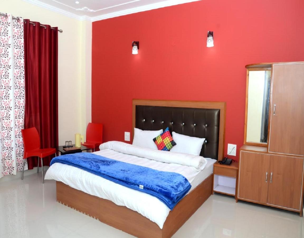 Stayapart - Hotel Bagsu Sarovar Dharamshala Eksteriør bilde