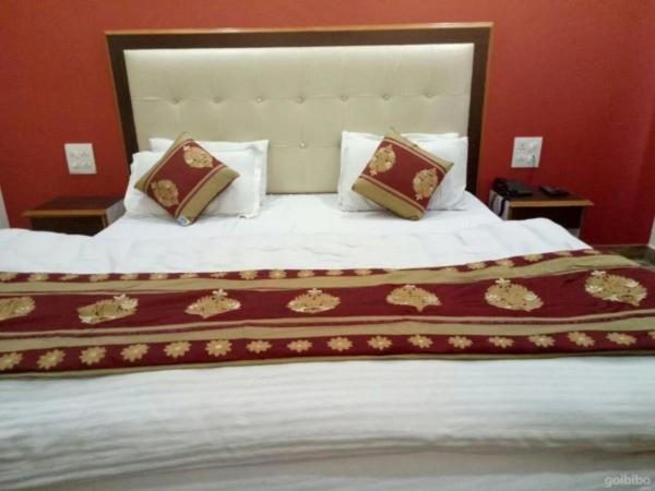 Stayapart - Hotel Bagsu Sarovar Dharamshala Eksteriør bilde